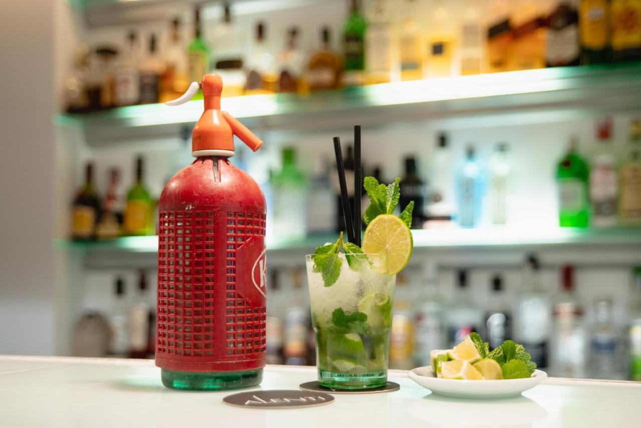 Alenti Sitges Hotel Dış mekan fotoğraf