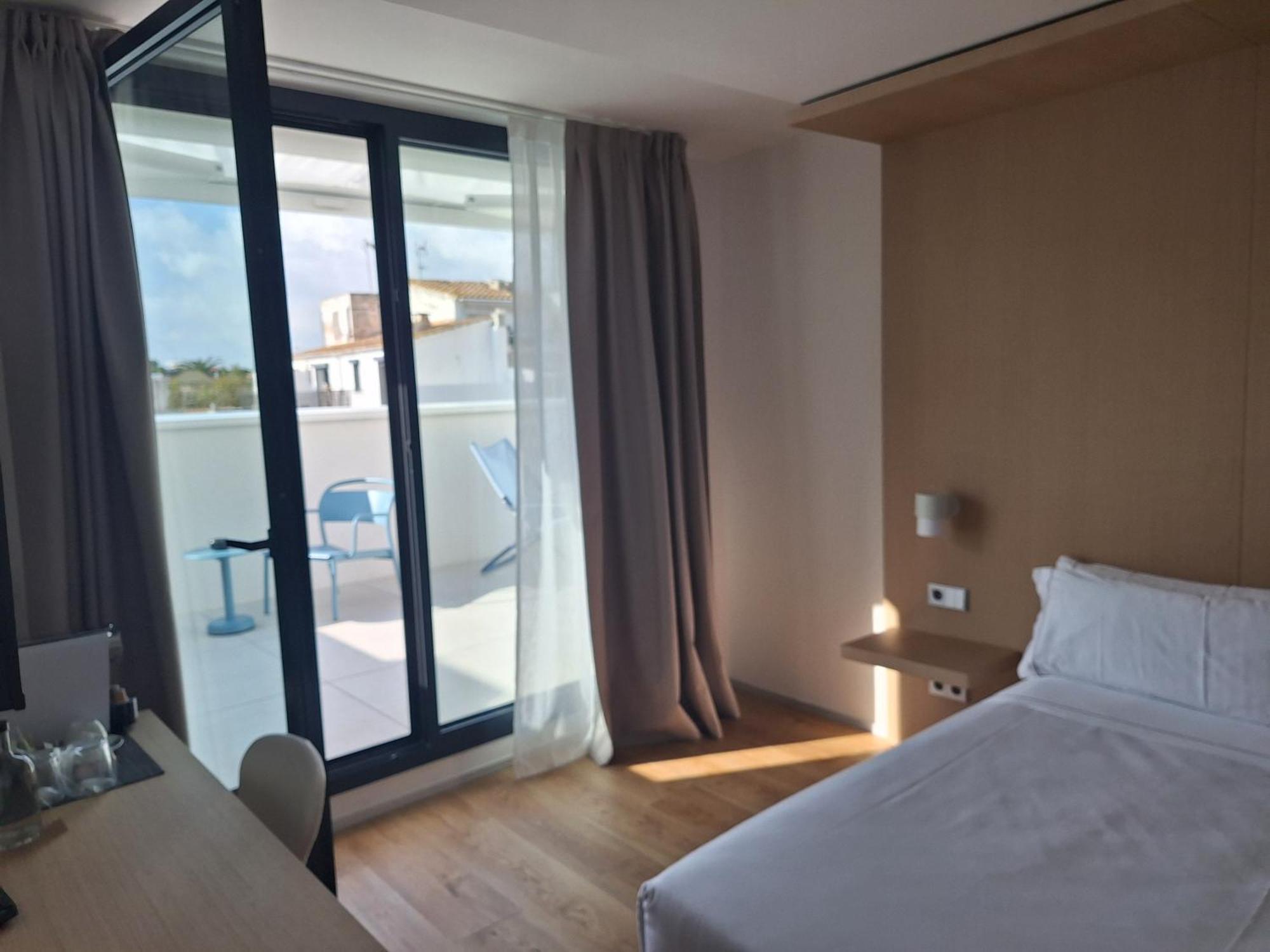 Alenti Sitges Hotel Dış mekan fotoğraf